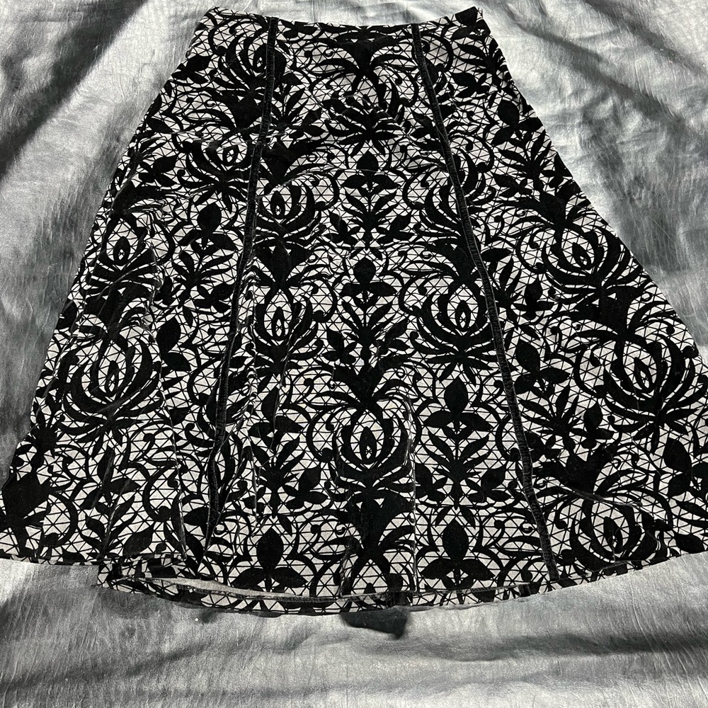 Velvet Design Skirt